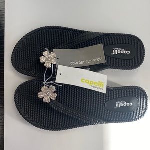 Capelli of NY Black Sandals